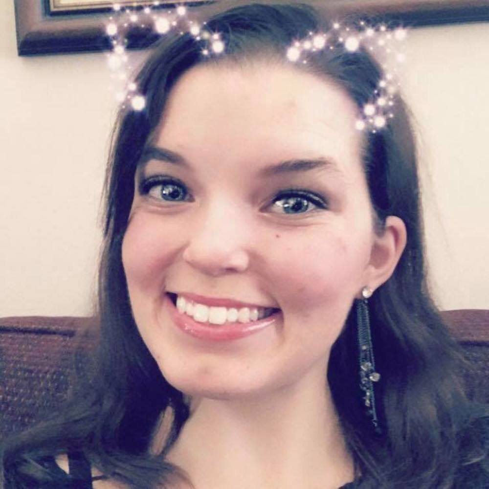 Meet your Posher, Cecily